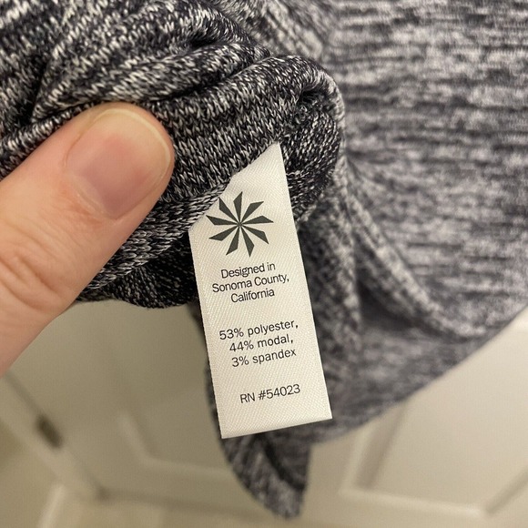 Athleta Pose Womens Long Sleeve Sweater Top Size XS Gray Thumb Hole - Picture 5 of 5